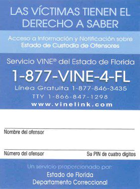 Informational poster in spanish about victim's right to access offender information via a hotline, provided by the florida department of corrections.